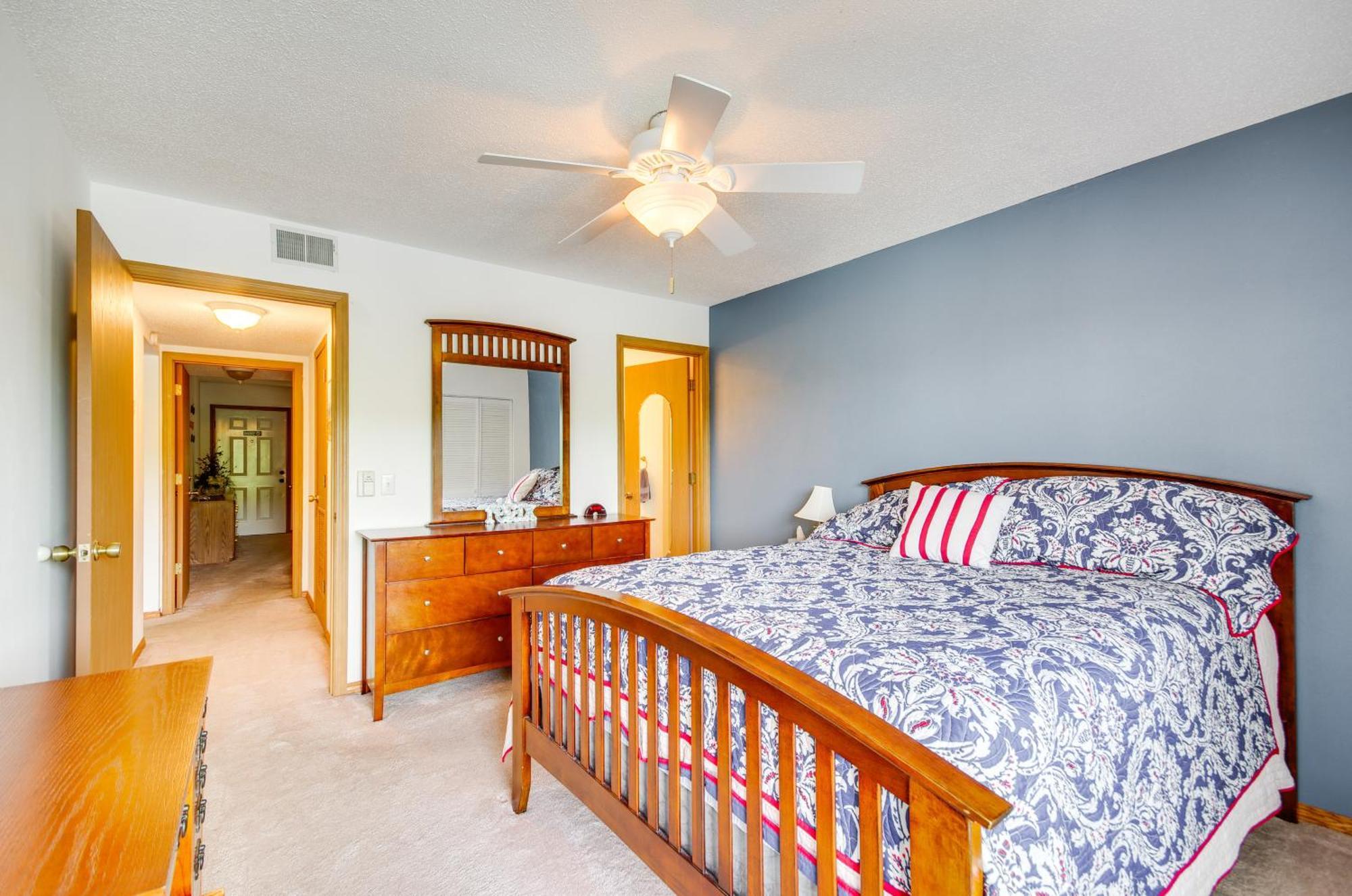 Cozy Lake Ozark Condo Rental With Grill, Pool Access Ngoại thất bức ảnh