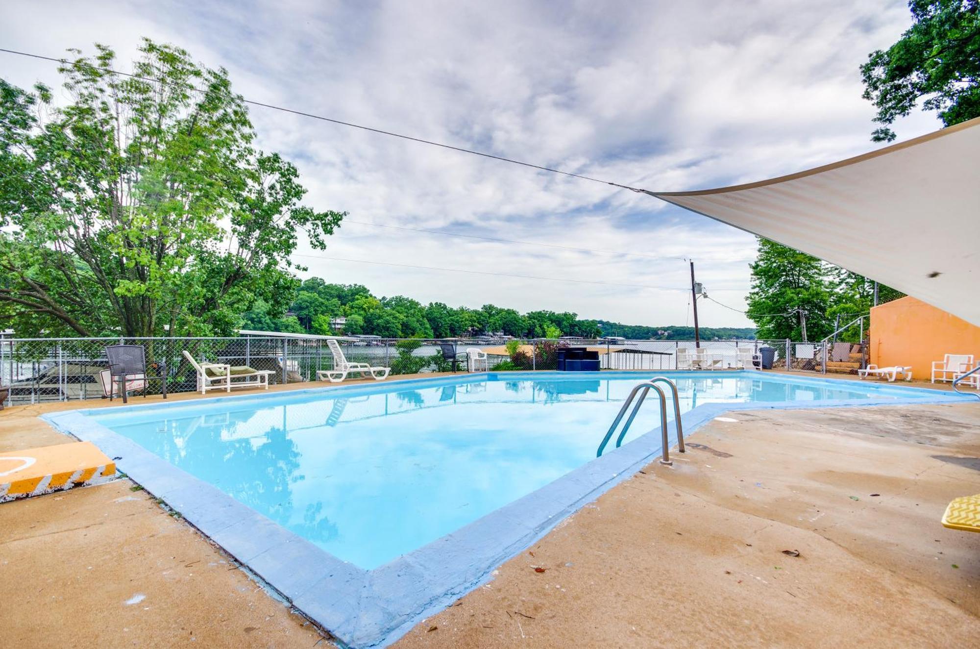 Cozy Lake Ozark Condo Rental With Grill, Pool Access Ngoại thất bức ảnh